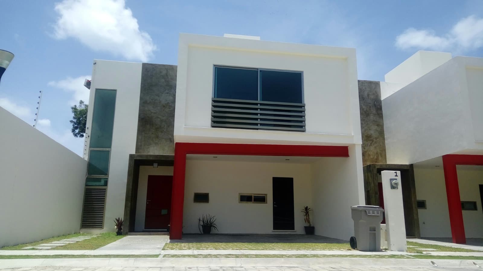 Casa en renta en Ciudad del Carmen - Villa Palmeras II